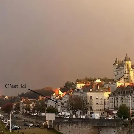 T2 Vue Sur Loire Local Velo