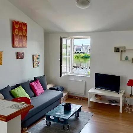 T2 Vue Sur Loire Local Velo Apartment