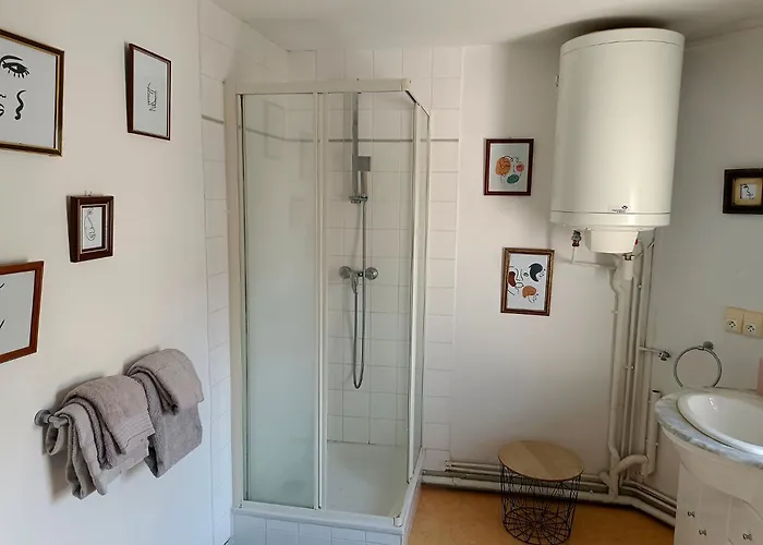 T2 Vue Sur Loire Local Velo Apartman *